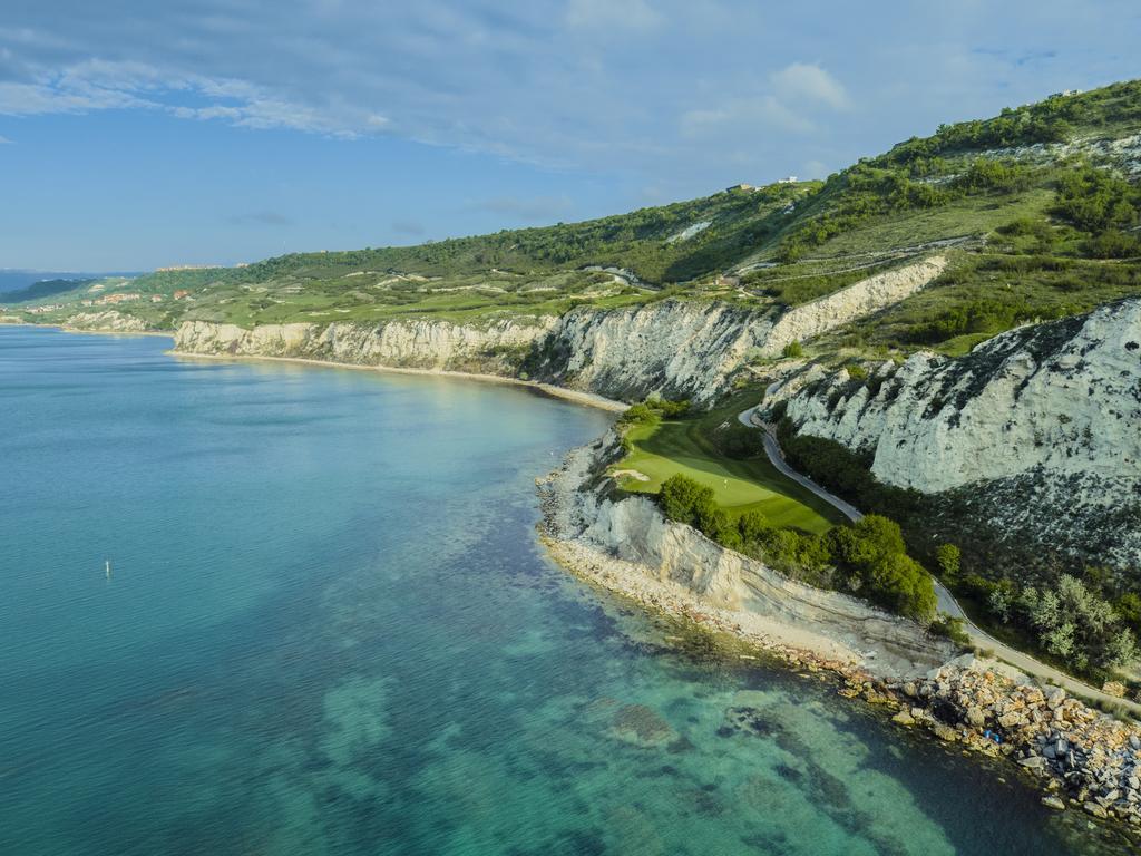 Thracian Cliffs Golf & Beach Resort Kavarna ภายนอก รูปภาพ